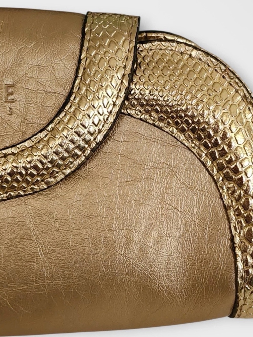 VERSACE Parfums METALLIC GOLDEN COSMETICS CASE BAG CLUTCH & 1 MALLY EYESHADOW - Picture 5 of 10